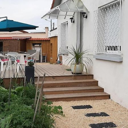 Maison Ville Agreable Riorges Exterior photo